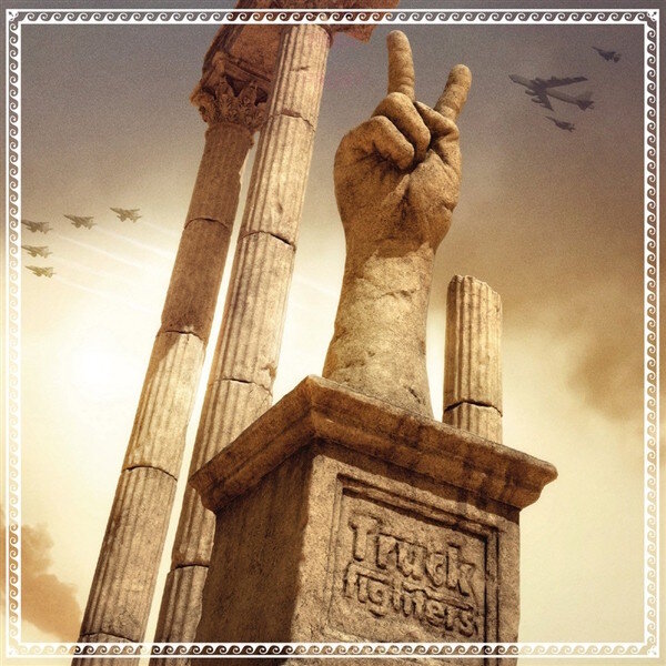 TRUCKFIGHTERS - V LP